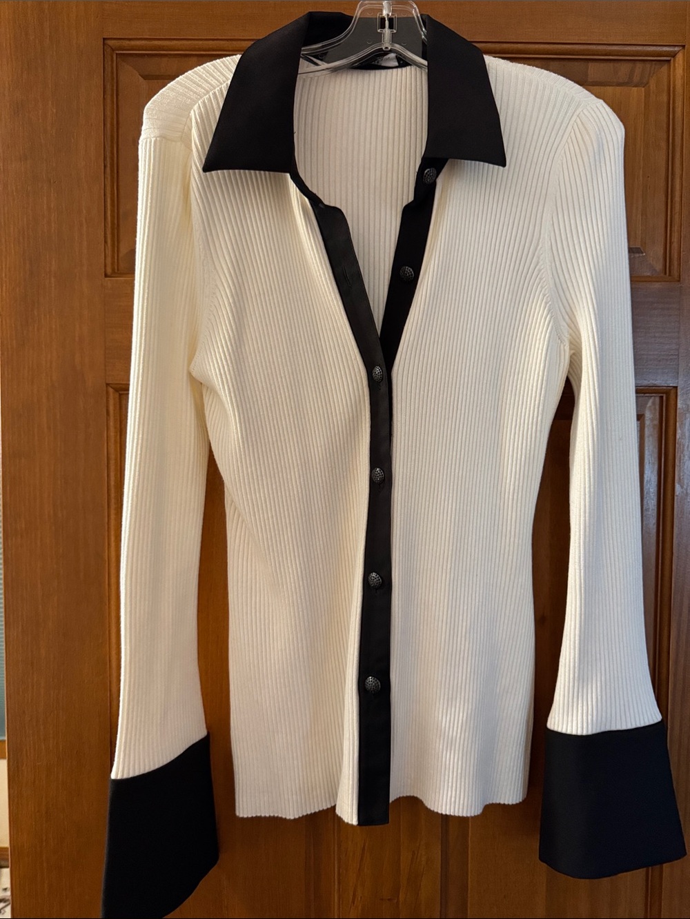 White House Black Market White Ribbed Button-Front Top with Black Trim